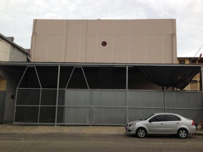 30713 - Avenida justo arosemena - commercials