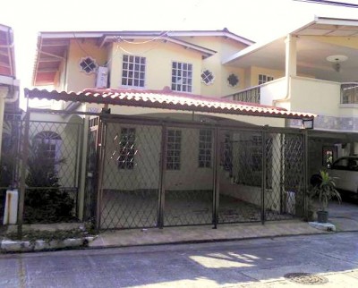 33254 - Condado del rey - casas