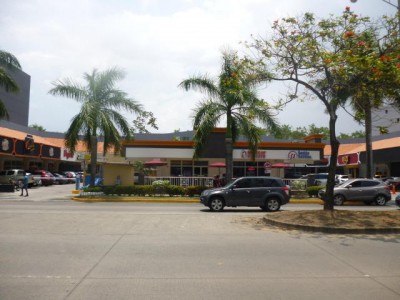 42352 - Costa del este - locales