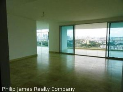 4268 - Altos del golf - apartments