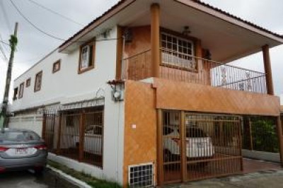 43778 - 12 de octubre - casas