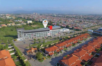 48447 - Versalles - commercials