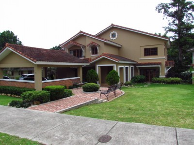 51076 - Camino de cruces - casas