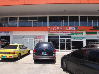 51905 - Villa lucre - properties