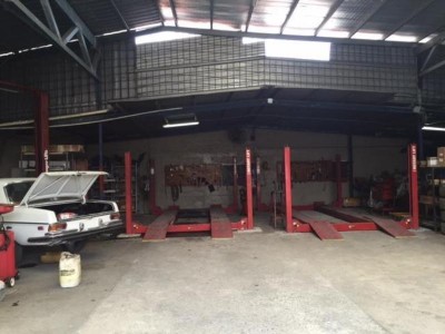 56925 - Parque lefevre - commercials