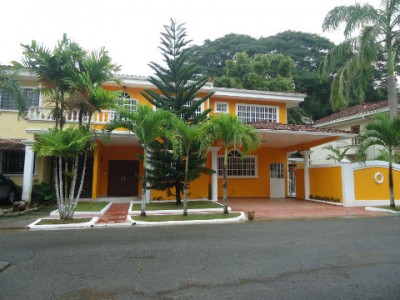 59879 - Llanos de curundu - propiedades