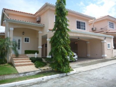 7304 - Fuente del fresno - propiedades