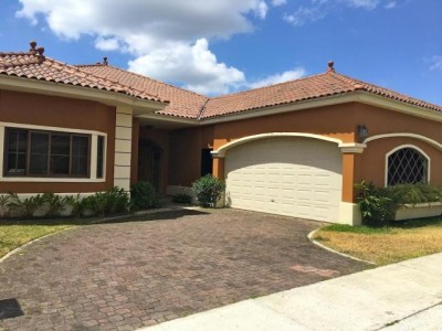 73042 - Costa del este - casas