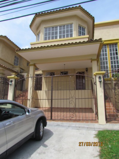 7462 - Condado del rey - casas