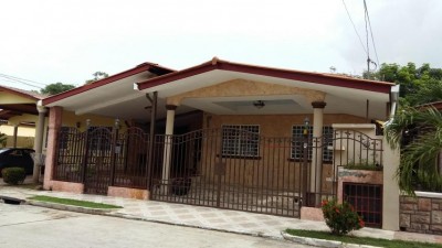 82184 - Brisas del golf - houses