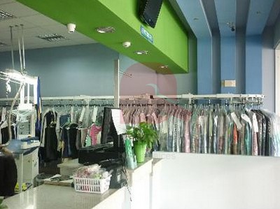 8639 - Costa del este - locales