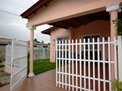 8939 - Villa lucre - casas