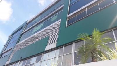 89758 - El carmen - commercials