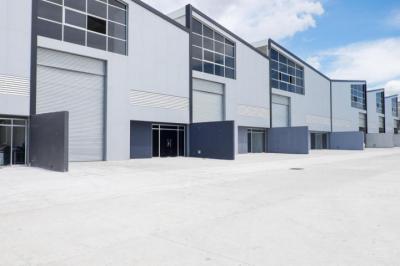 90433 - Milla 8 - warehouses