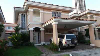 90622 - Altos de panama - casas - altos del country