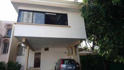 92527 - Altos del golf - casas