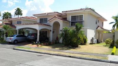 92833 - Costa del este - houses - costa azul