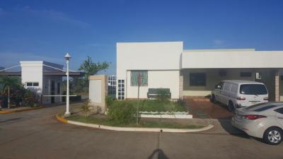 94679 - La Chorrera - casas - mirador del mar